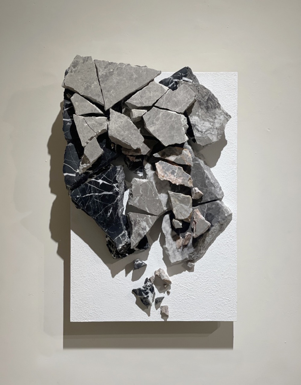 曾令理 X 偶然設計_Earthquake Plate – Disintegration -2_45x30x11 cm_花蓮地震板_2024