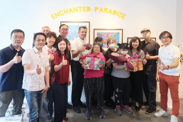 New Exhibition “Enchanted Paradise” Opens at Luminance Art Space